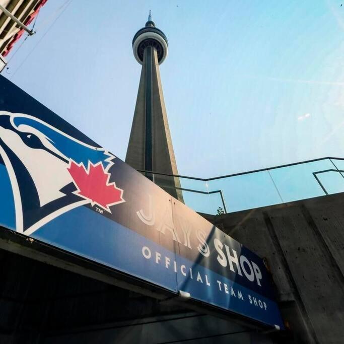 Cn Lovers Toronto Exterior foto